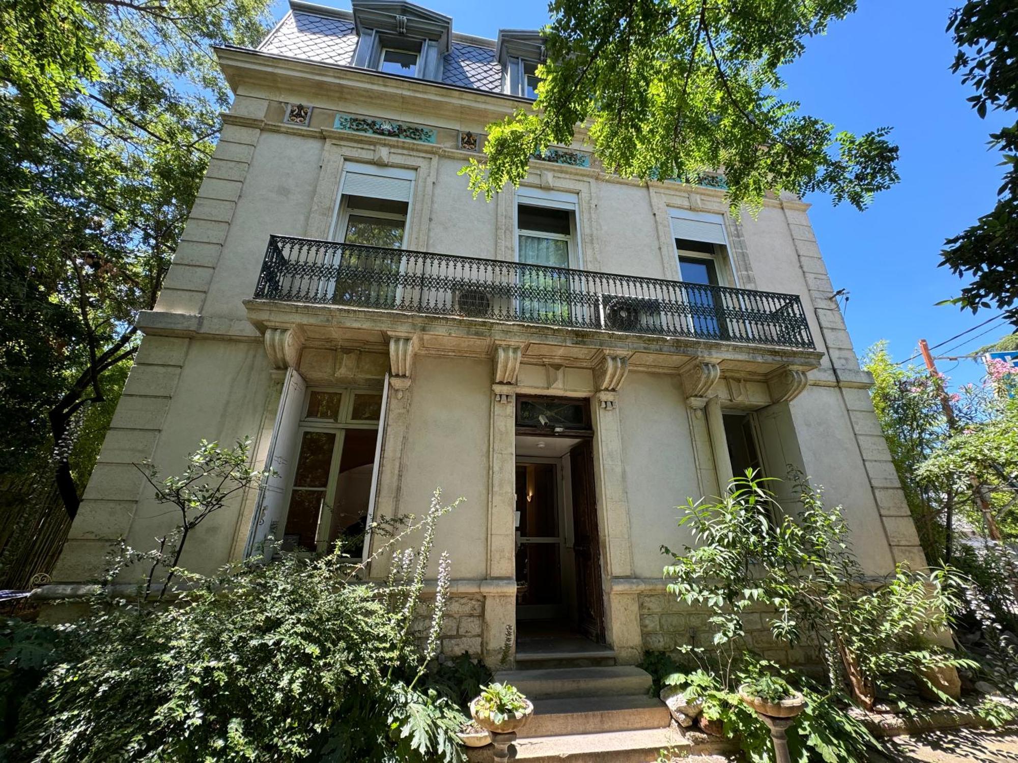 Hotel Acapulco Montpellier Eksteriør billede