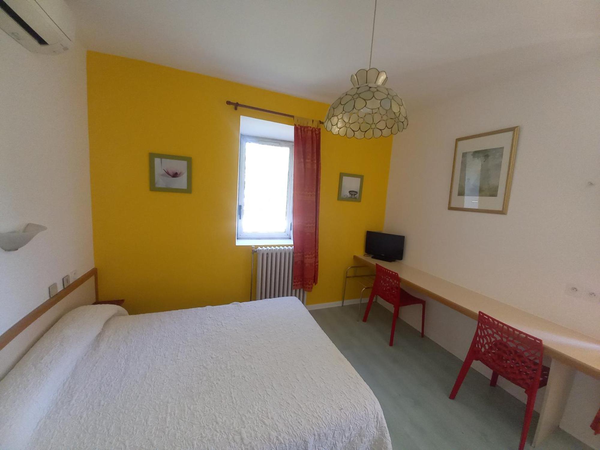 Hotel Acapulco Montpellier Eksteriør billede